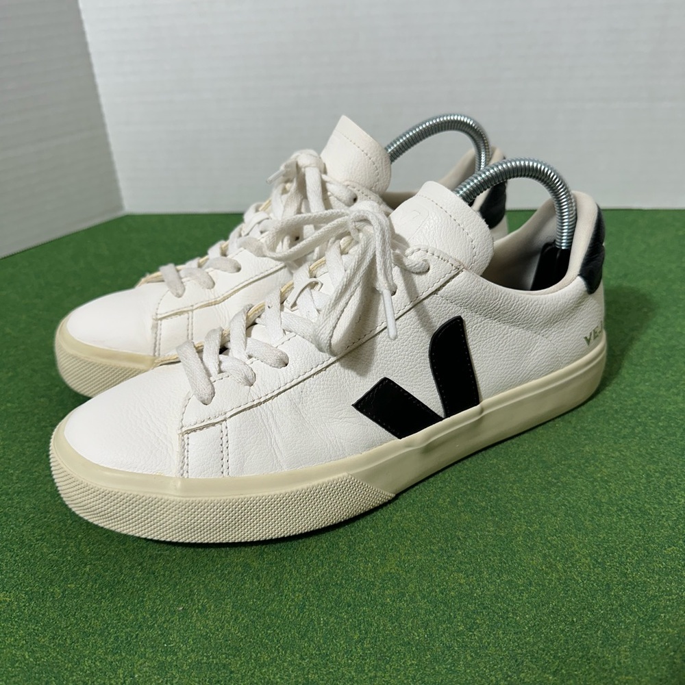 VEJA Women’s 10 Campo Classic T2 White & Black Leather Sneakers Shoes EU 41
